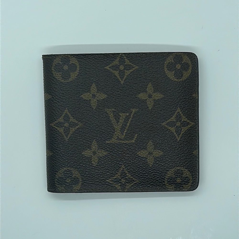 Louis Vuitton Bifold Wallet